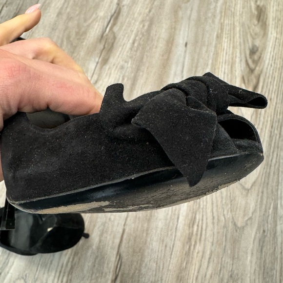 Miu Miu Suede Bow D’Orsay Pumps - Picture 7 of 8